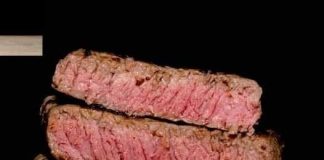 People Are Discovering That the Red Juice in Steak Isn’t Blood