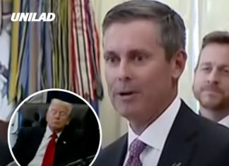 People left thinking ‘what are we doing’ after video appears to show Trump ‘passed out’ in chair during meeting