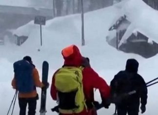 Moms on Ski Trip Among 9 Dead in Tahoe Avalanche: Report