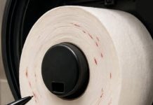 Public restroom alert: why you should avoid using toilet paper with suspicious stains