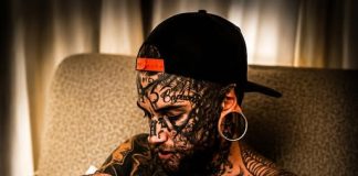 TATTOO-COVERED FATHER UNDERGOES DRAMATIC TRANSFORMATION FOR HIS DAUGHTER’S FUTURE.