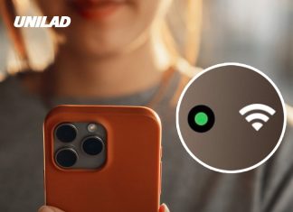 iPhone users are just discovering what the orange and green dots on their screen really mean