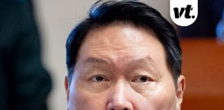 Billionaire ordered to pay $645 million after leaving wife for younger woman