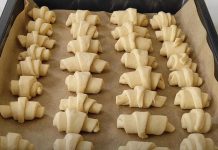 15-Minute Homemade Rolls So Soft They Melt in Your Mouth — A Simple Recipe Anyone Can Make