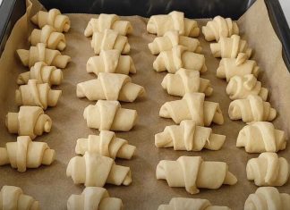 15-Minute Homemade Rolls So Soft They Melt in Your Mouth — A Simple Recipe Anyone Can Make